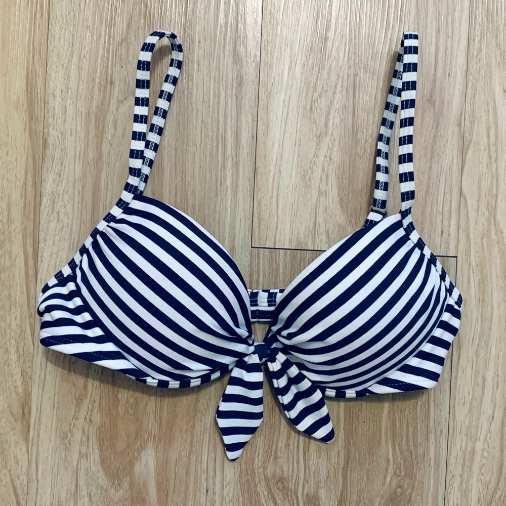 Xhiliration Bikini Top Stripe Push Up
